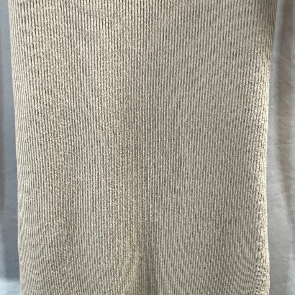 Chic Long Sleeve Beige Knit Dress - Picture 10 of 13